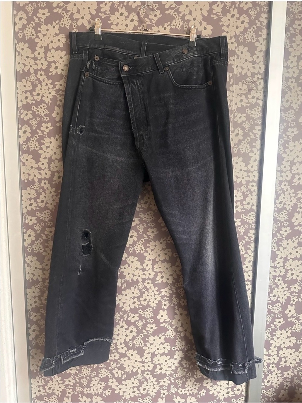 R13 Crossover Distressed Black Jeans - Classic Casual Fit